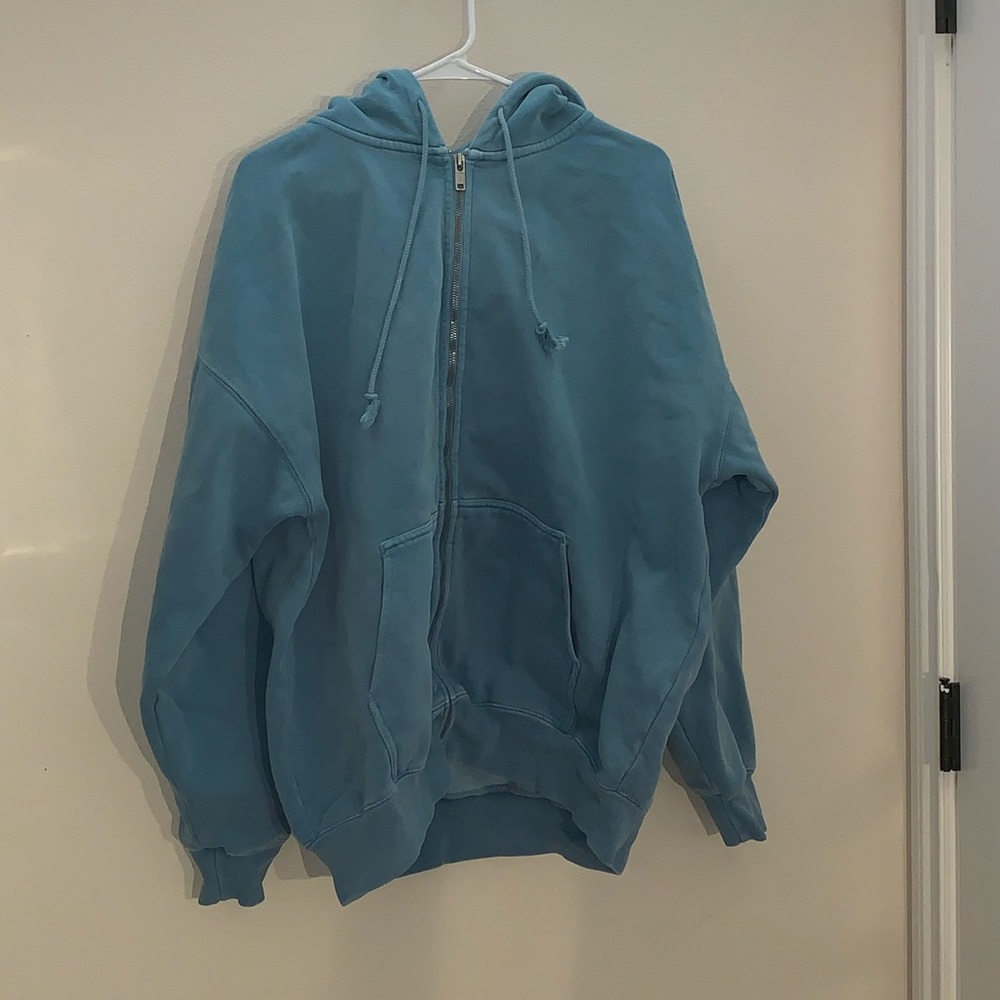 brandy melville carla hoodie